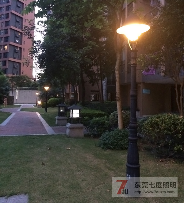 东莞榴莲视频污污照明-小区砂铸庭院灯高度和安装间距